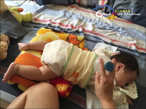 果果給了我一個小叮噹口袋,在我肚子上留下一道微笑袋口,雖然沒有時光機跟任意門,卻從此擁有了各式神力要來當一個好媽媽! - 第36張圖