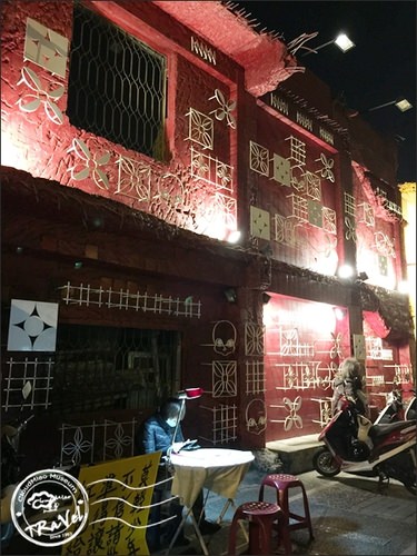 台南(六)中西區,神農街海安路一帶【黃家米糕、花見宇治抹茶甘味處、林百貨】→安平拍攝新臨安橋夜景(在安平那篇)→買啵蒡牛蒡脆餅 - 第42張圖