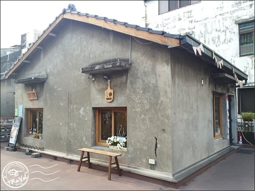 Tigger Family 三天兩夜中部小旅行(三)【台中】「范特喜 綠光計劃」自來水廠老眷舍變身藝文小巷→忠信市場 - 第14張圖