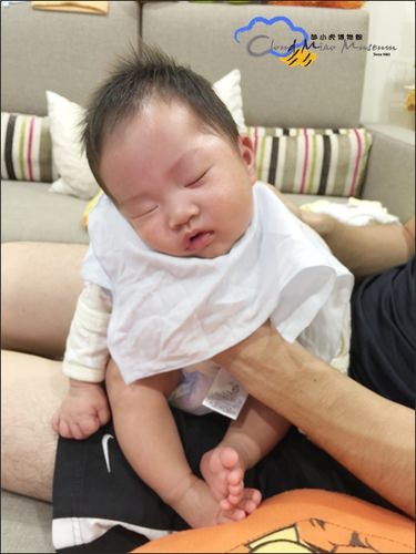 果果給了我一個小叮噹口袋,在我肚子上留下一道微笑袋口,雖然沒有時光機跟任意門,卻從此擁有了各式神力要來當一個好媽媽! - 第68張圖