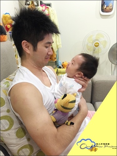 果果給了我一個小叮噹口袋,在我肚子上留下一道微笑袋口,雖然沒有時光機跟任意門,卻從此擁有了各式神力要來當一個好媽媽! - 第57張圖