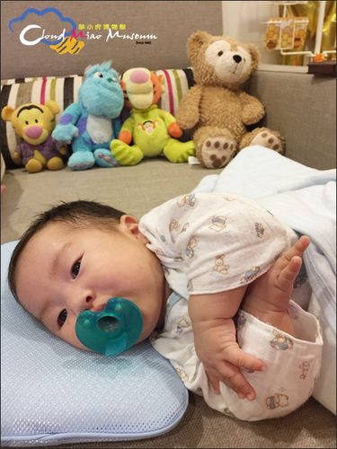 果果給了我一個小叮噹口袋,在我肚子上留下一道微笑袋口,雖然沒有時光機跟任意門,卻從此擁有了各式神力要來當一個好媽媽! - 第20張圖