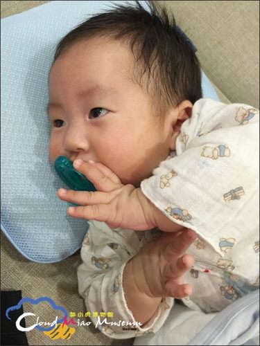 果果給了我一個小叮噹口袋,在我肚子上留下一道微笑袋口,雖然沒有時光機跟任意門,卻從此擁有了各式神力要來當一個好媽媽! - 第19張圖
